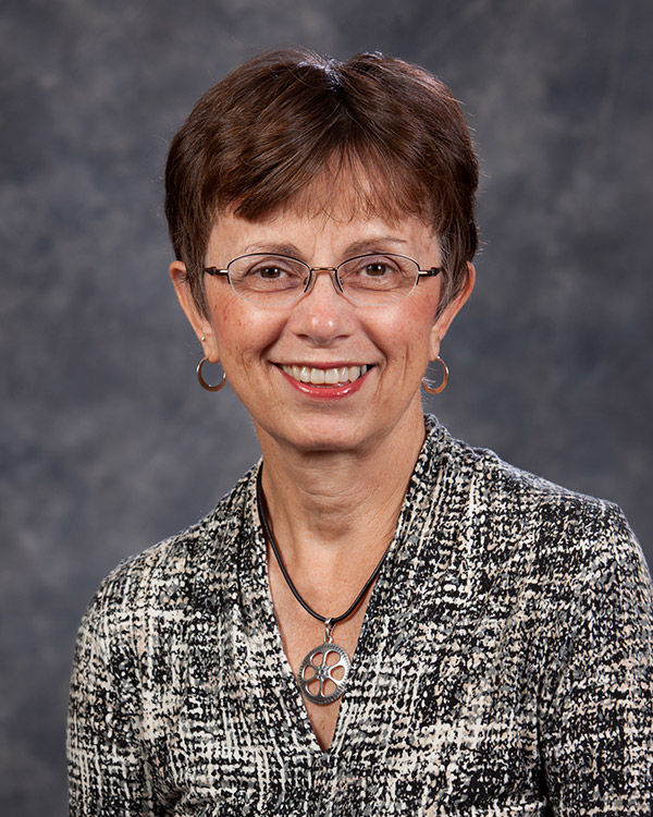 Photo of Nancy Holmquist